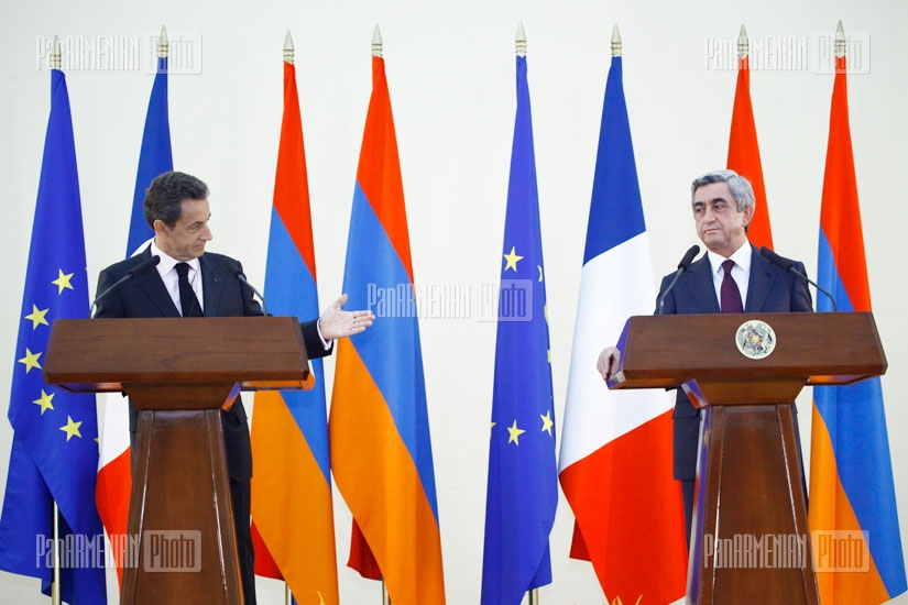 Официальная встреча президентов Армении и Франции Сержа Саркисяна и Николя Саркози
