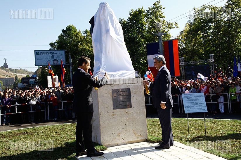 Ֆրանսիայի և Հայաստանի նախագահների ելույթը և Ռոդենի արձանի բացումը Ֆրանսիայի հրապարակում