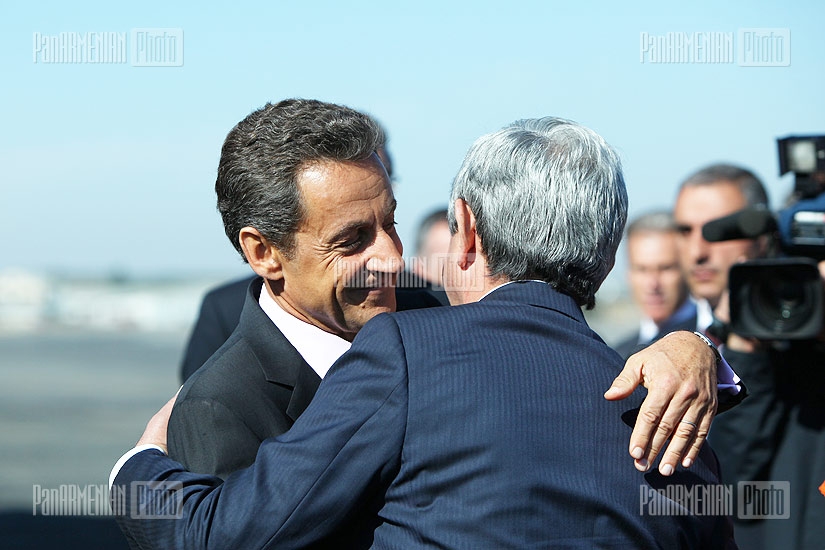 Николя Саркози покидает Армению