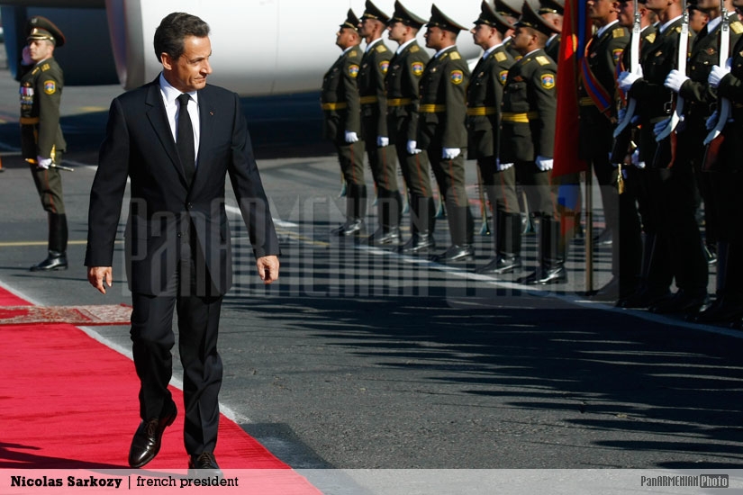 Nicolas Sarkozy at welcoming ceremony