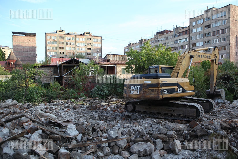 В Ереване буквально за день разрушили дом архитектора Рафаэля Исраеляна