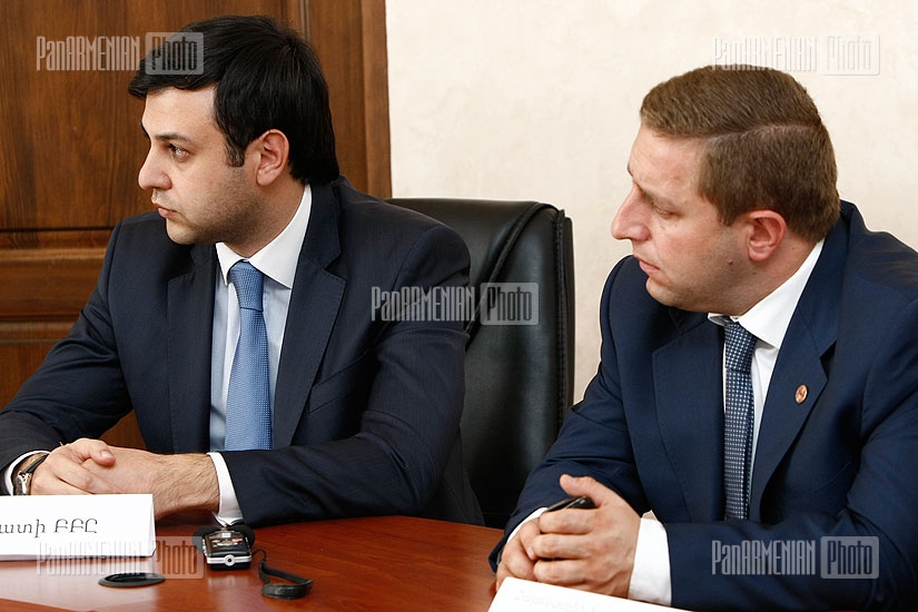 Araratbank and  Yerevan State University of Architecture and Construction agree on providing free food for about 100 students in need