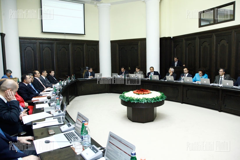 RA Government holds another session