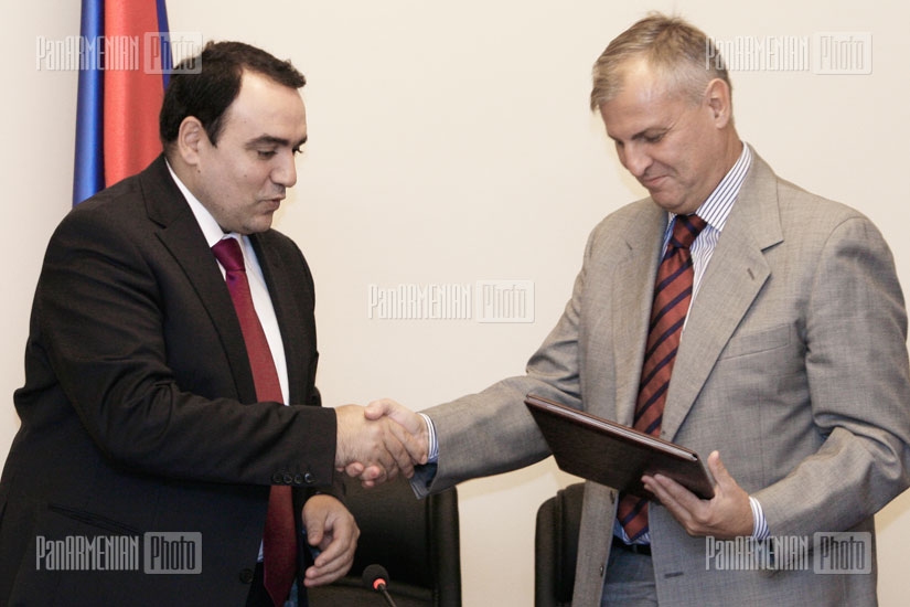Заседание овета нацбезопасности РА и Делегации Еврокомиссии в Армении