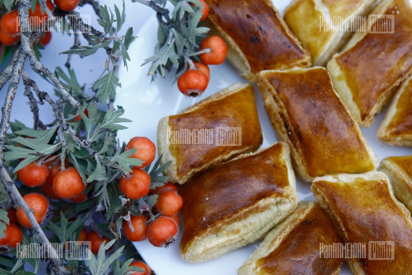 В честь Дня сельских женщин в Армении прошла выставка традиционной и нетрадиционной сельхозпродукции
