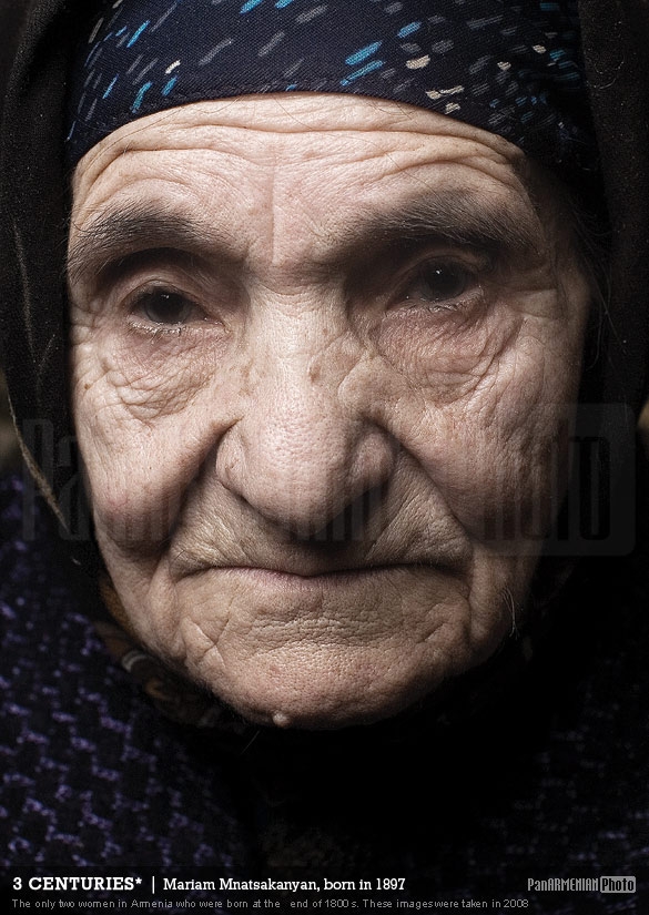 3 века. Единственные две женщины в Армении родившиеся в конце 1800-х