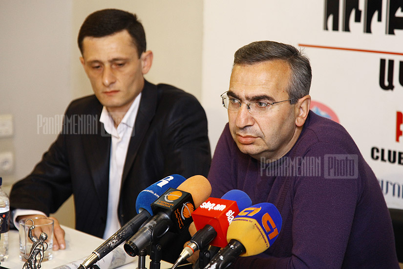 Press conference of Gagik Ginosyan