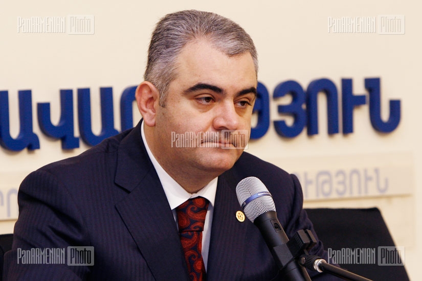 Пресс-конференция представителей управления по связям с общественностью правительства Армении