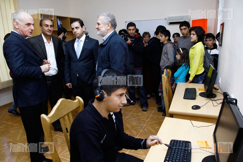 Компания Orange Armenia открыла компьютерный центр в Тавушской области Армении