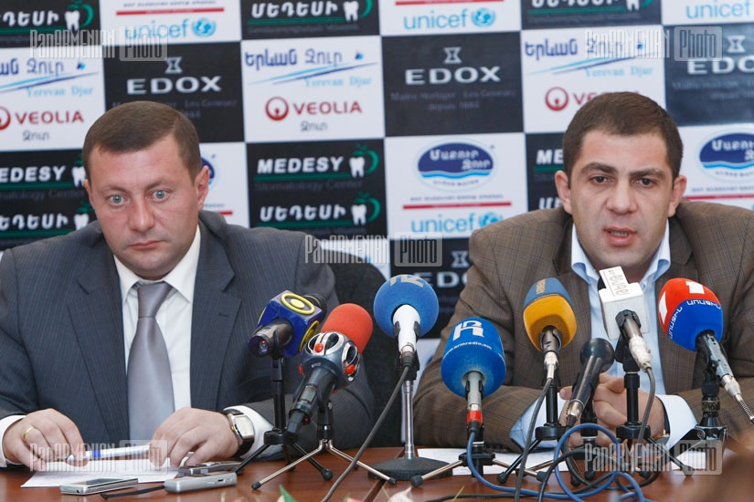 Press conference of Yerevan Jur representatives Aram Sahakyan and Karapet Ohanyan 