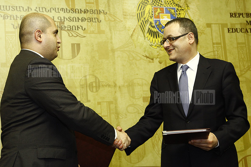 Memorandum between Ministry of Education and Science and Public TV and Radio Company 