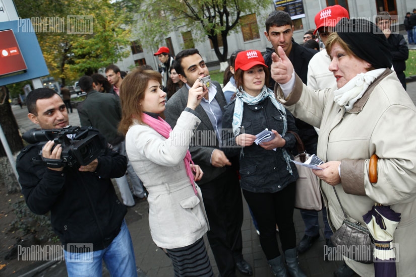 Молодежная инициатива Миасин организовала акцию, посвященную правилам дорожного движения