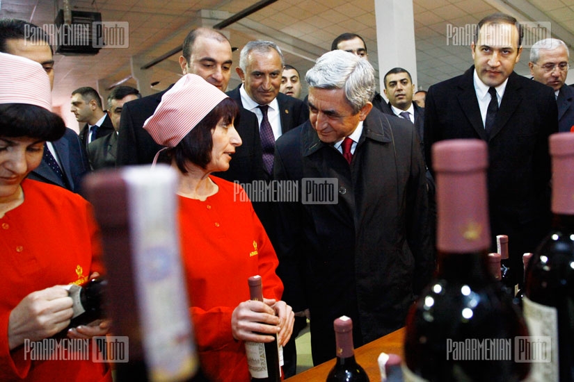 RA President Serzh Sargsyan visits Armenia wine factory