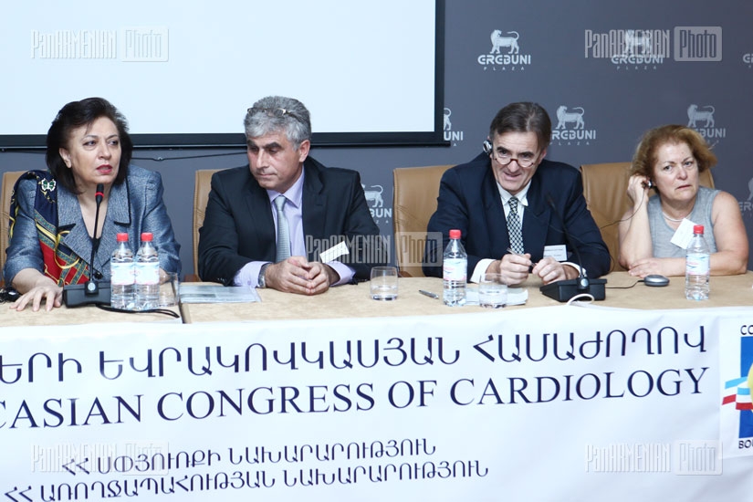 В Ереване стартовал 3-ий еврокавказский форум кардиологов