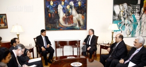 RA FM Edward Nalbandian receives representatives of Foreign Ministry of India
