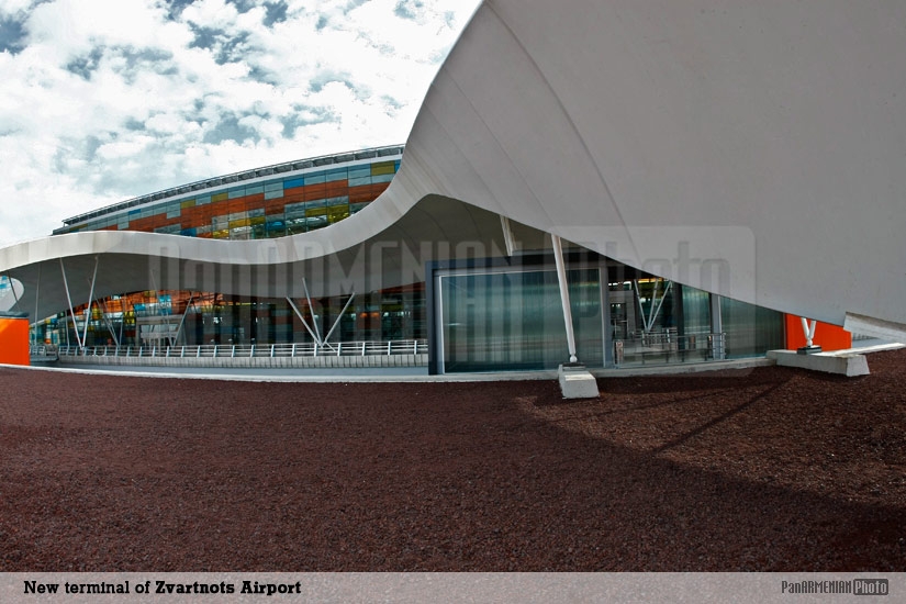 Новый терминал международного аэропорта «Звартноц»