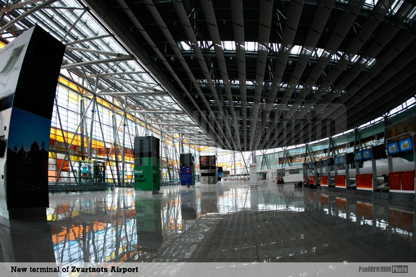 Новый терминал международного аэропорта «Звартноц»