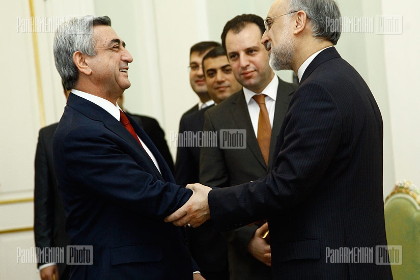 Президент Армении Серж Саркисян встретился с министром иностранных дел Ирана Али Акбаром Салехом