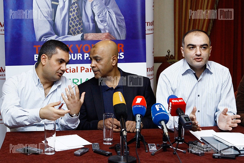Press conference of Armenian Marketing Association dedicated to “Philip Kotler in Armenia. 11.11.11” project
