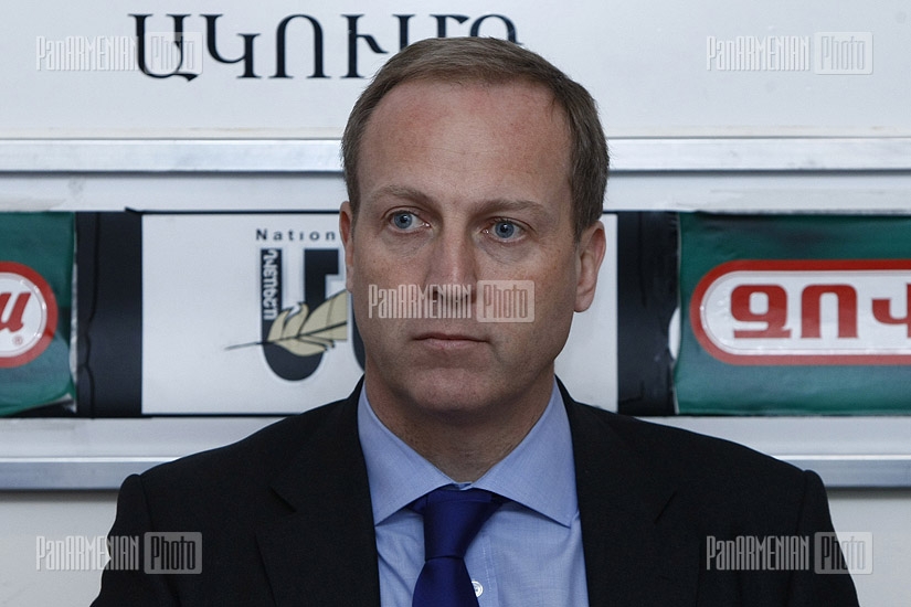 Charles Lonsdale, United Kingdom ambassador to Armenia press-conference