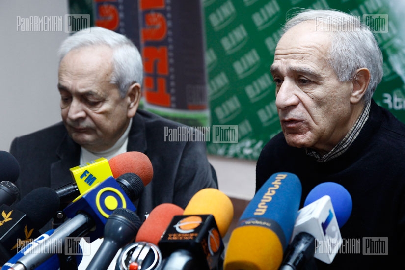 Press conference of architect Hrach Poghosyan and head of Architects' Union Mkrtich Minasyan