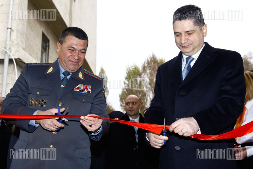 Re-opening of Mashtots passport office 