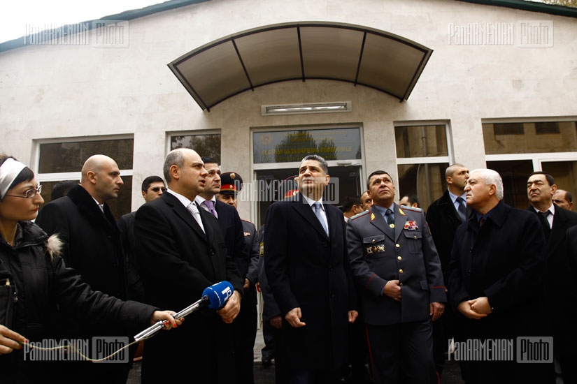 Re-opening of Mashtots passport office 