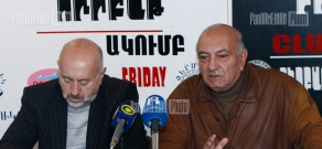 Пресс-конференция писателя Бакура Карапетяна и главного редактора газеты 