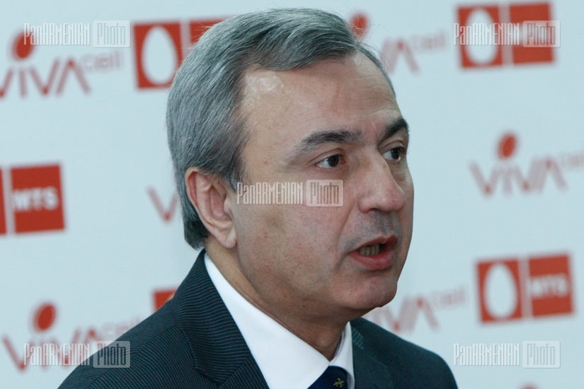 Press conference of VivaCell-MTS CEO Ralph Yirikyan and director of Synopsys Armenia Hovik Musaelyan