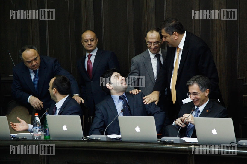 RA Government holds another session