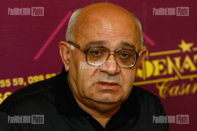 Press conference of political scientist Levon Shirinyan