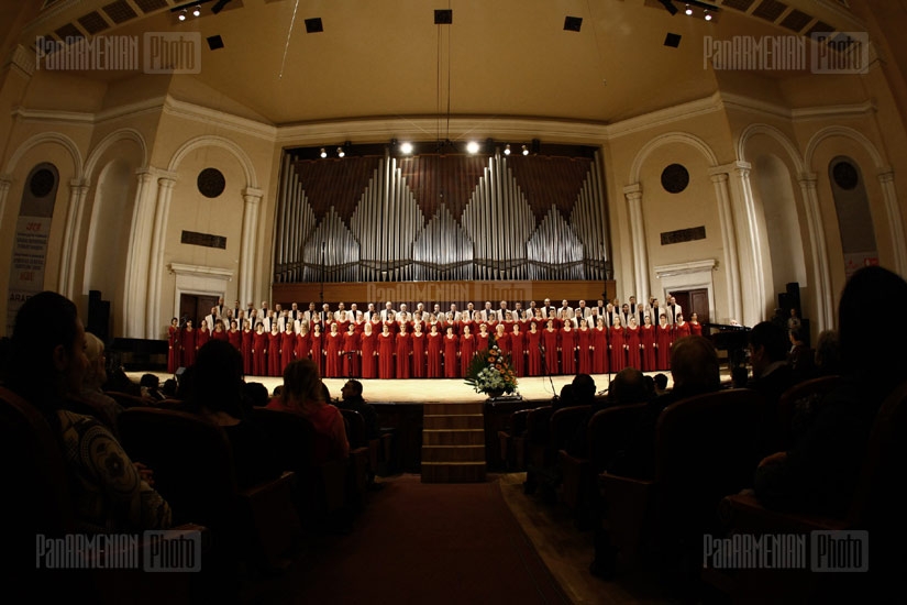 Концерт, посвященный 50-летнему юбилею дебюта маэстро Ованнеса Чекиджяна в Армении 