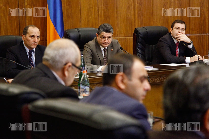 В правительстве Армении состоялось заседание совета содействия развитию ИТ-сферы