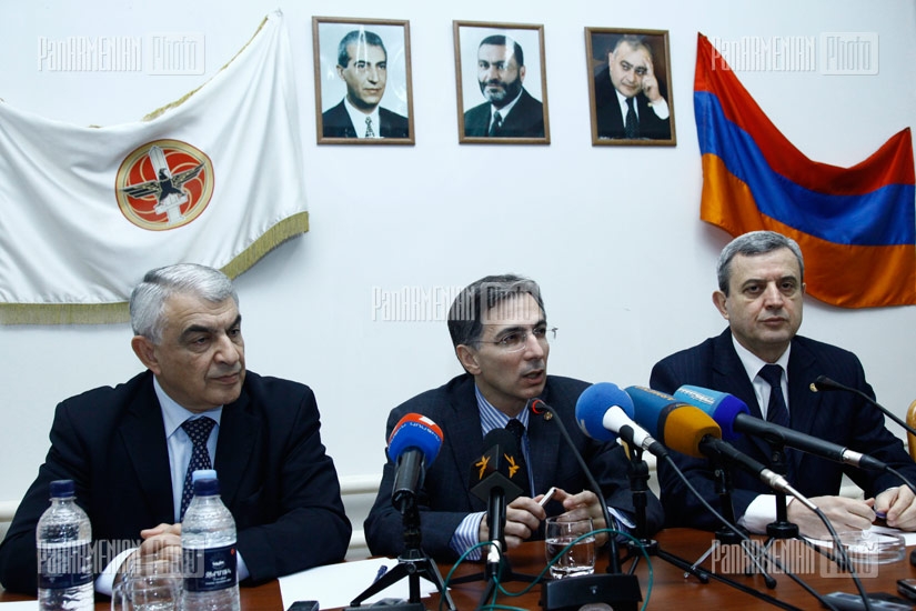 Press conference of about upcoming Republican Economic Forum
