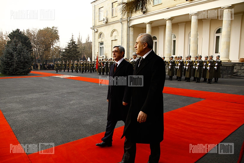 Official welcoming of Lebanon's president Michel Suleiman and his briefing with RA President Serzh Sargsyan 