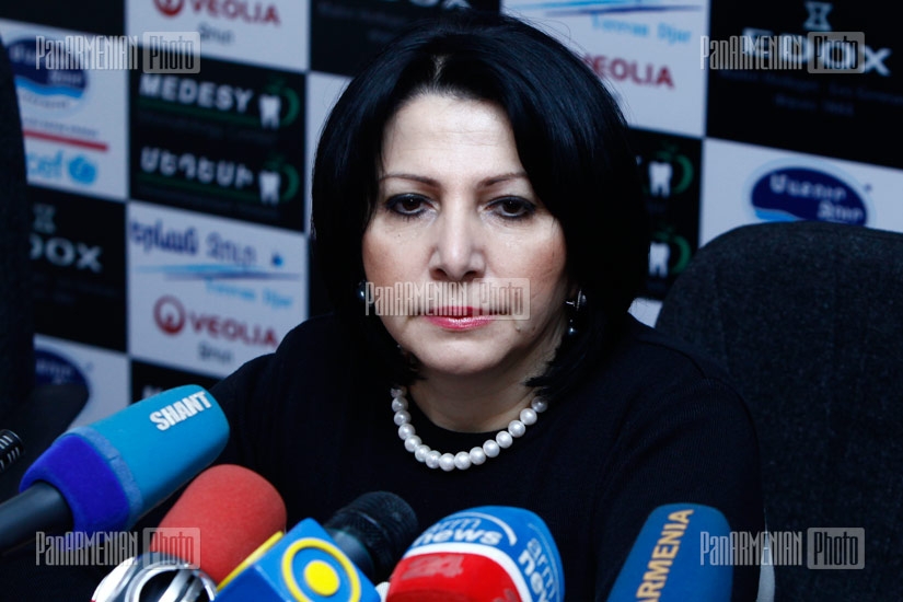 Пресс-конференция предпринимателя Сильвы Амбарцумян об ударившем ее губернаторе Сюника и последствиях этого инцидента 