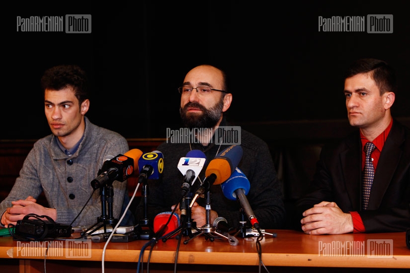 Press conference of the founder of 