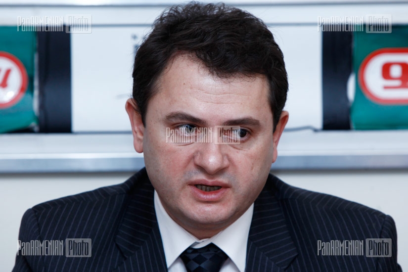 Пресс-конференция главы Информационно-аналитического центра Норк Министерства труда и по социальным вопросам Армении Айка Чобаняна