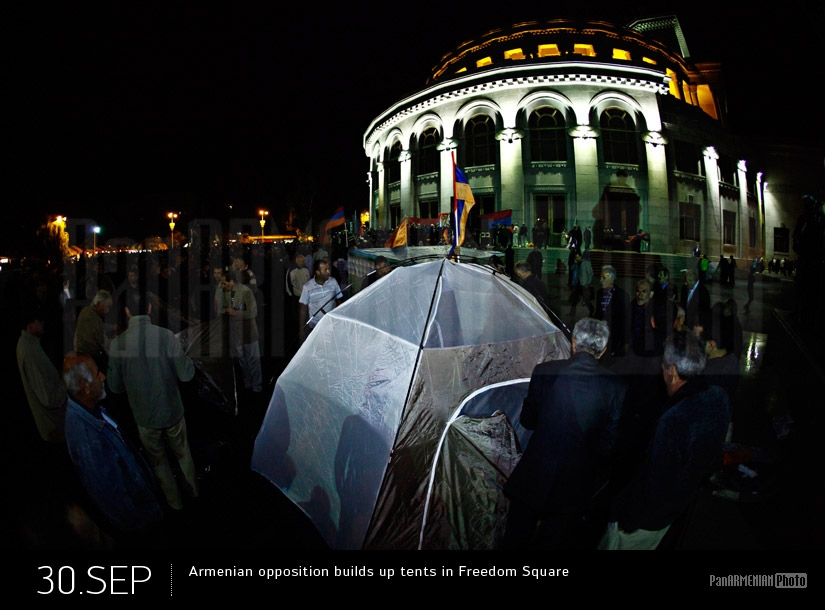 Armenian opposition builds up tents in Freedom Square