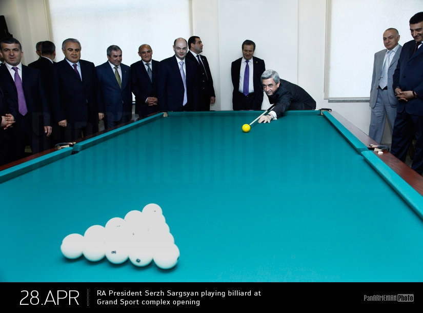 RA President Serzh Sargsyan playing billiard at Grand Sport complex opening
