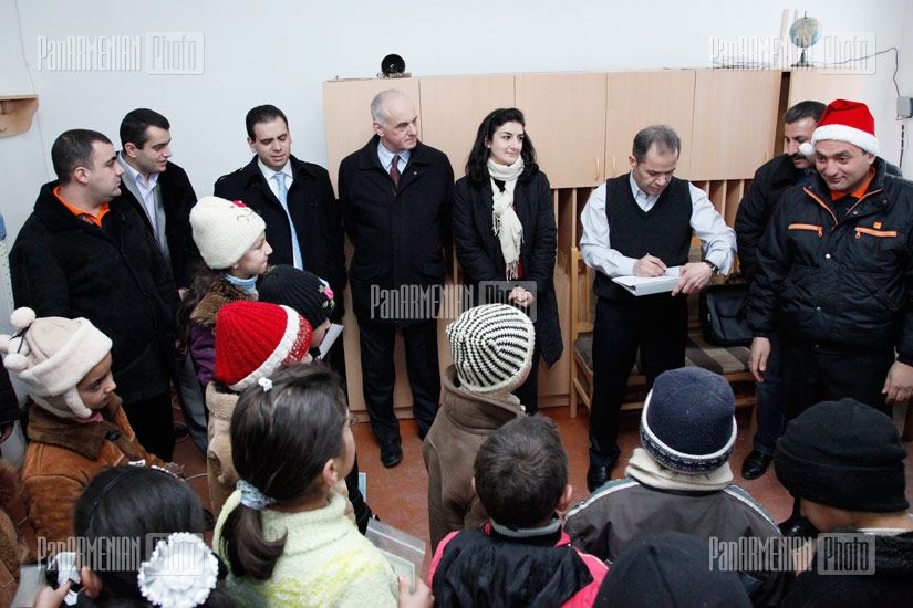 Orange Armenia's charitable visit to Gegharkunik region