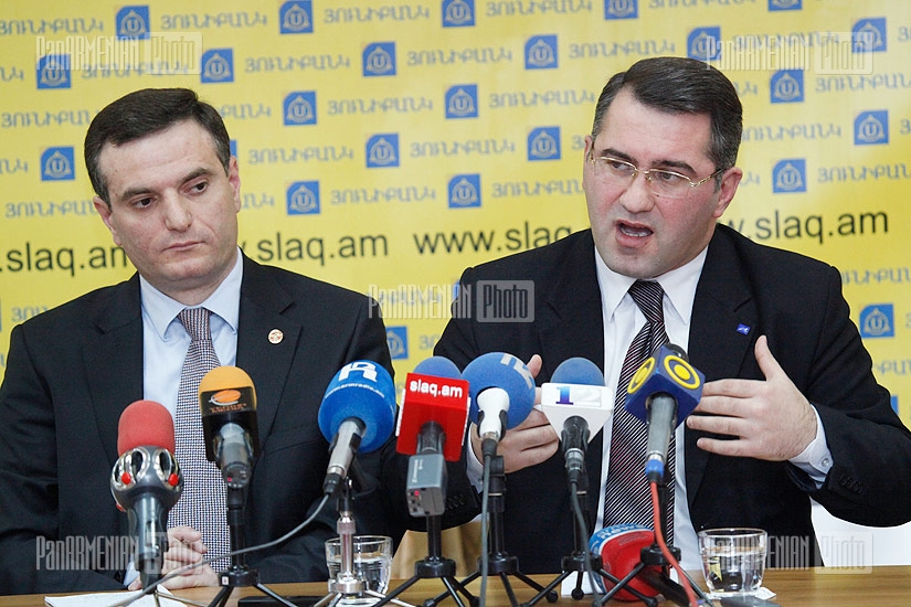 Пресс-конференция депутата от РПА Артака Закаряна и депутата от фракции 