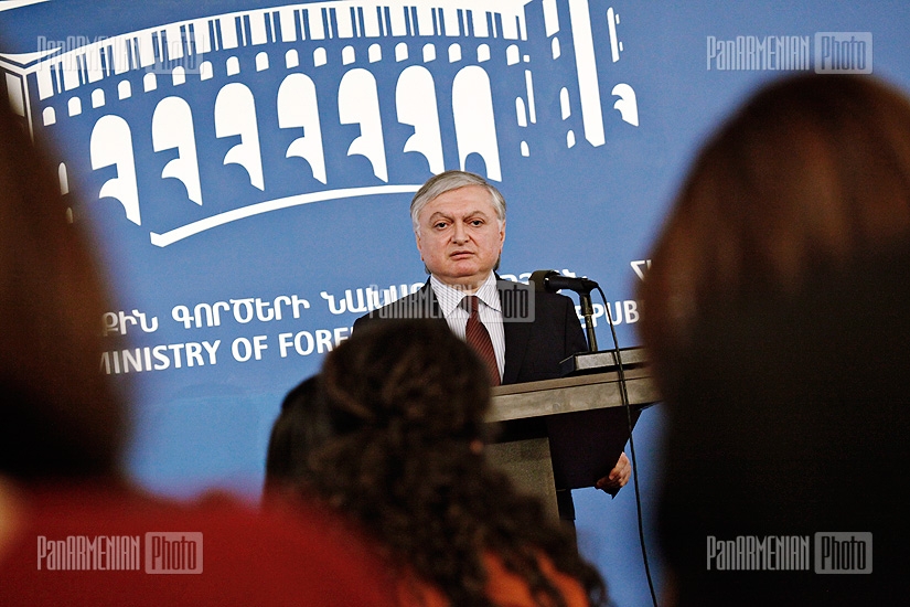 Пресс-конференция главы МИД Армении Эдварда Налбандяна