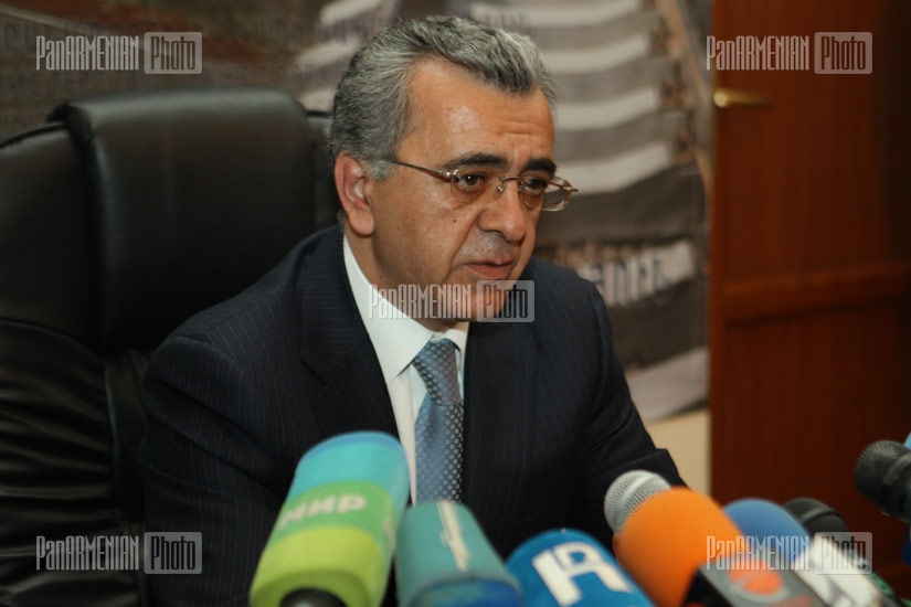 Press conference of RA Minister of Transport and Communications Manuk Vardanyan