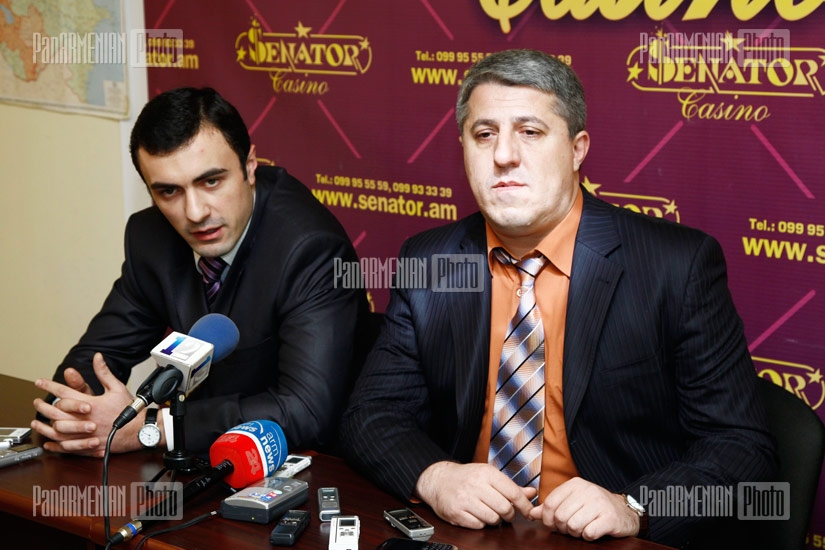 Press conference of iranologist Vardan Voskanyan and azerbaijanologist Sargis Asatryan