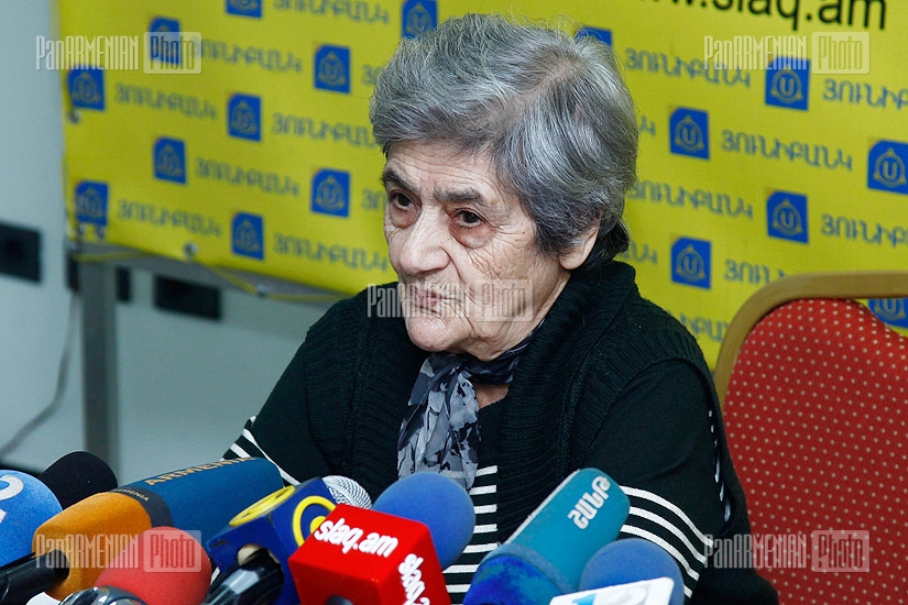 Press conference of astrologist Elya Hovhannisyan