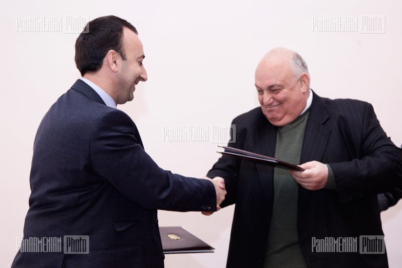 Փոխըմբռնման հուշագրի ստորագրում Երևանի պետական համալսարանի և ՀՀ արդարադատության նախարարության միջև