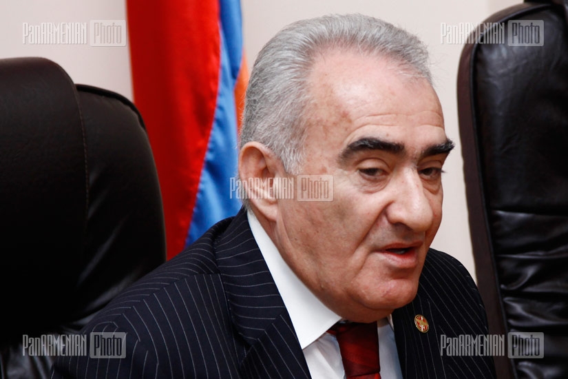 ՀՀԿ խմբակցության ղեկավար Գալուստ Սահակյանի ասուլիսը
