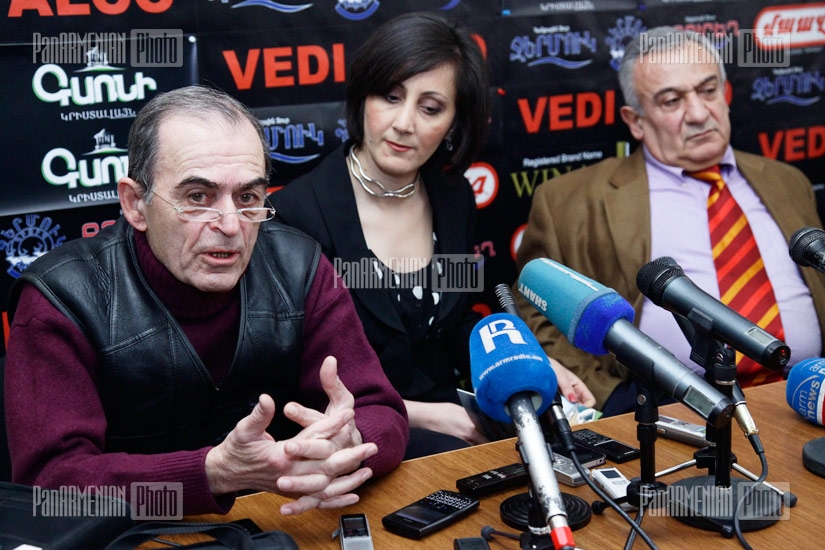 Press conference of artists Levon Igityan and Davit Gasparyan