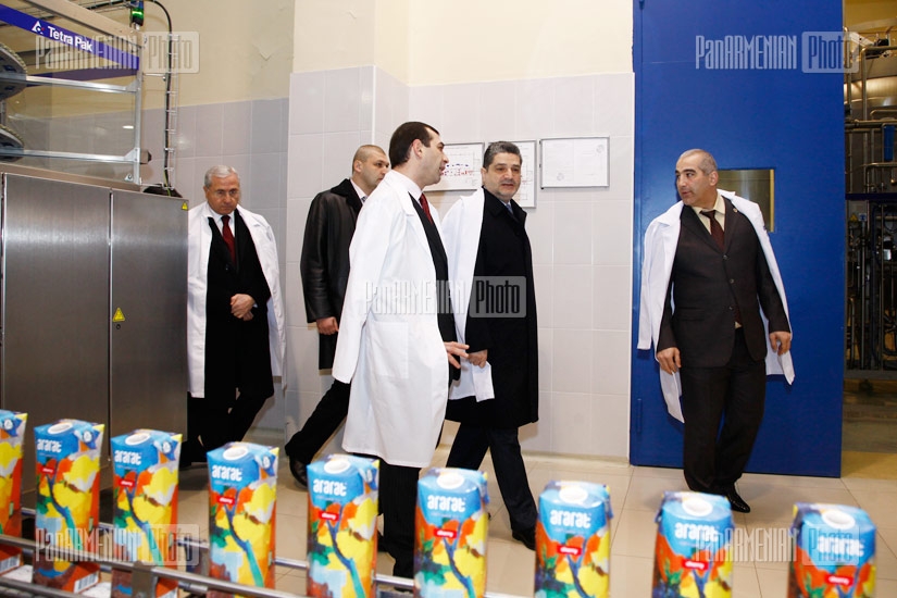 RA PM Tigran Sargsyan visits Ararat factory